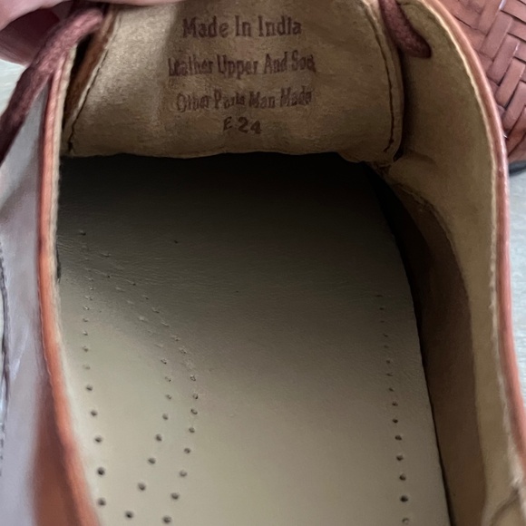 Trotters, Lizzie Derby, Flat Oxford Shoes - Picture 14 of 15